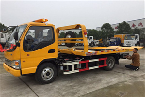 镇平哪里有拖车服务